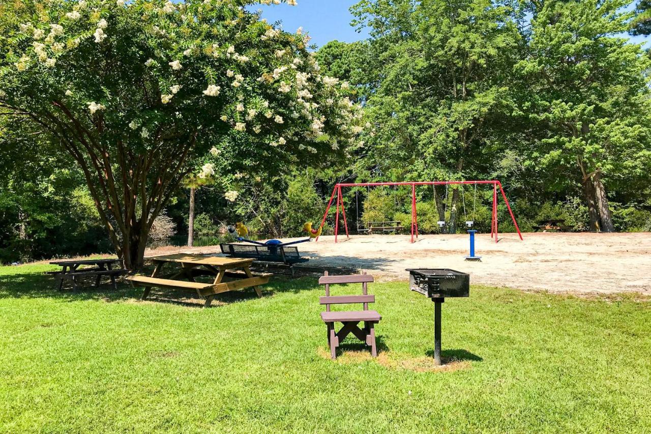 Assateague Point - Bay Breeze Villa Berlin Exterior photo